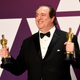 Illustration for article titled Shirley, You Must Be Playing: Green Book Writer Says He Didn't Know Musician's Family 'Existed' While Making Film